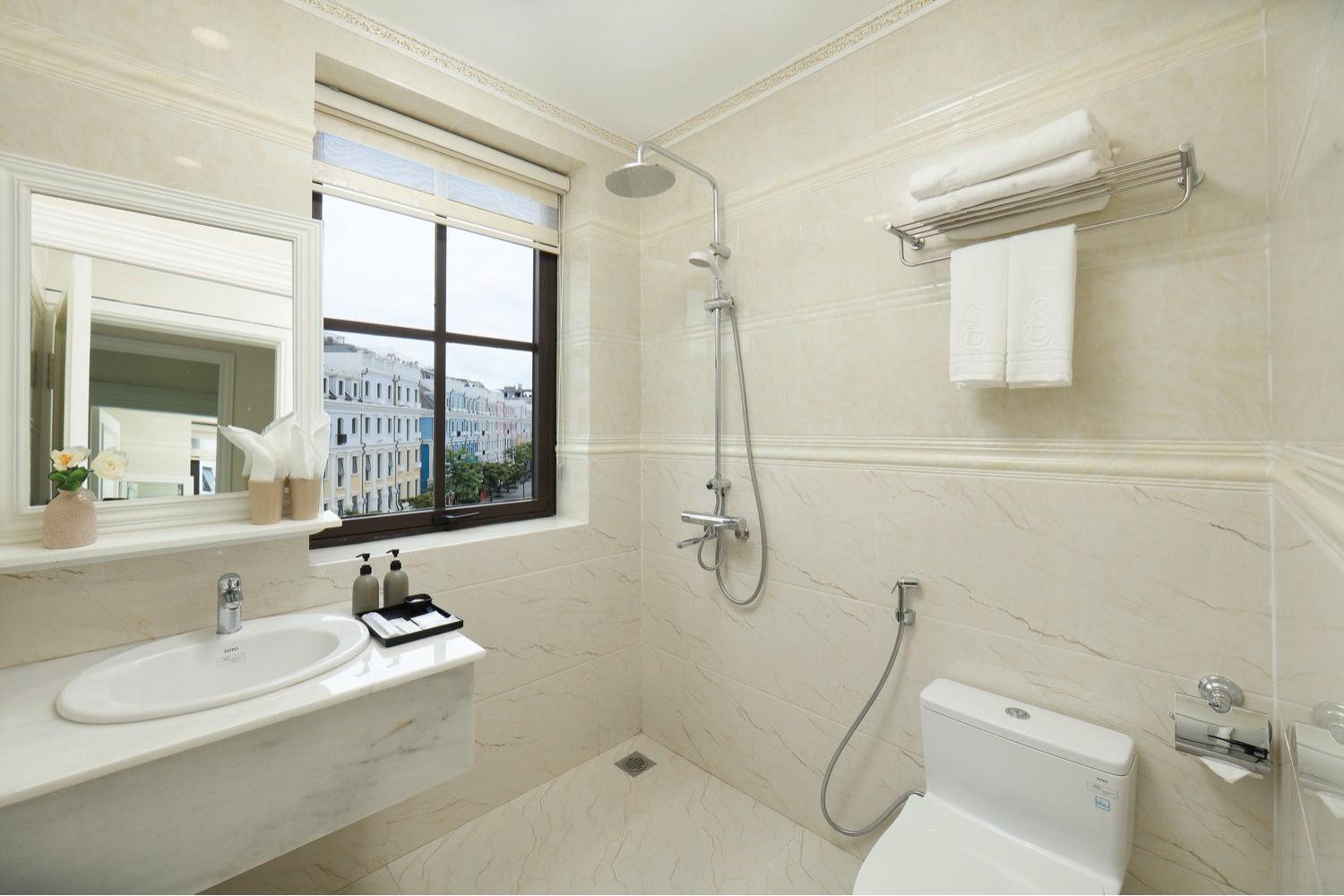 Sun Diamond Hotel ハロン エクステリア 写真